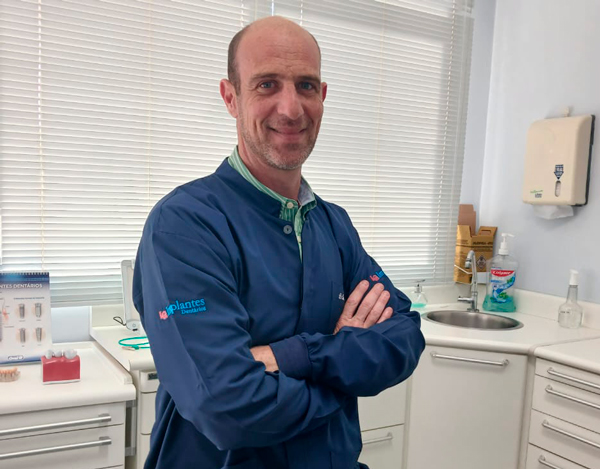 Dr. Luis Gross Schweller - Impnatodontista em Campinas