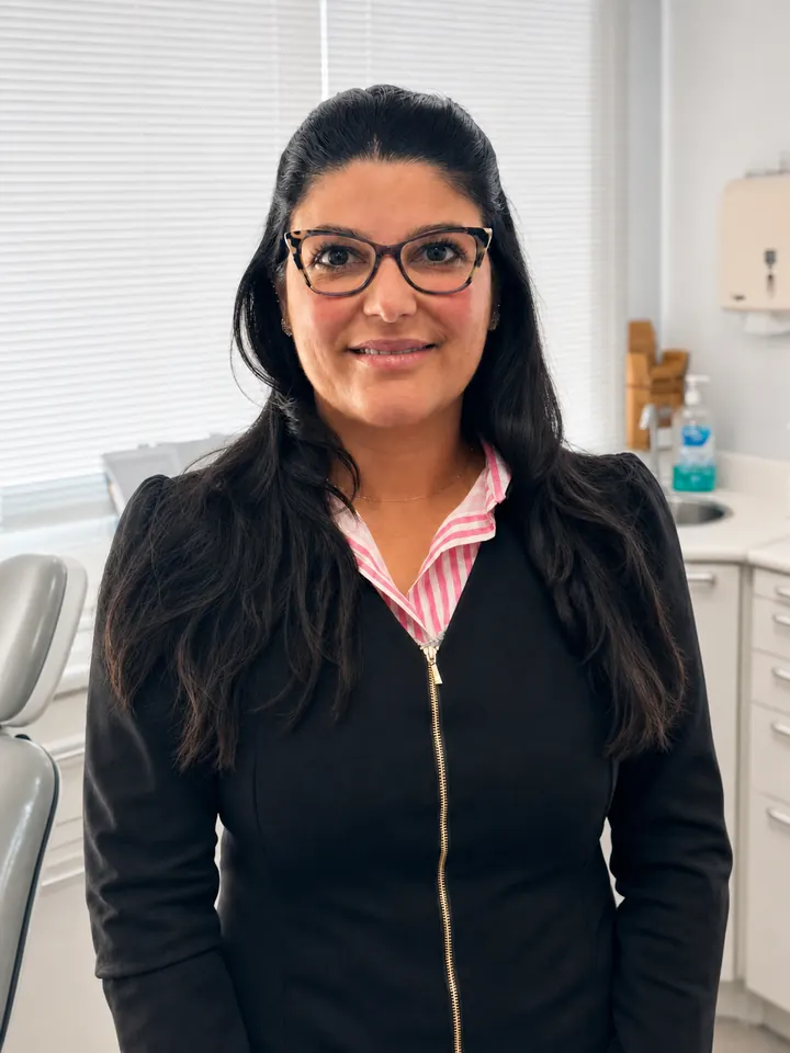 Dra. Tamara Sabbag Ferreira Braga, especialista em Prótese Dentária em Campinas